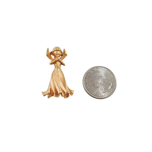 Vintage Praying Angel Gold Tone Brooch - Picture 3 of 7
